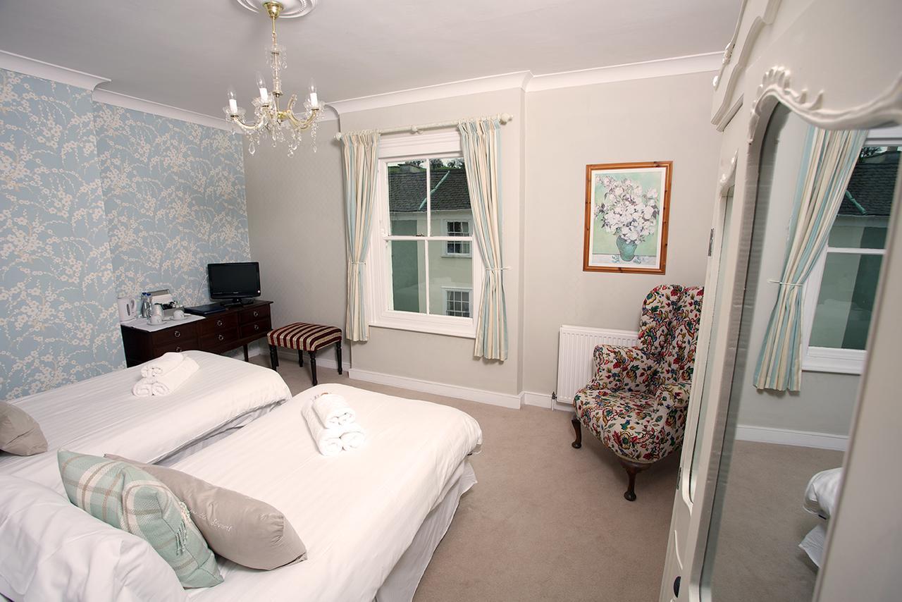 Bed and Breakfast Ashburton Court 79 Экстерьер фото