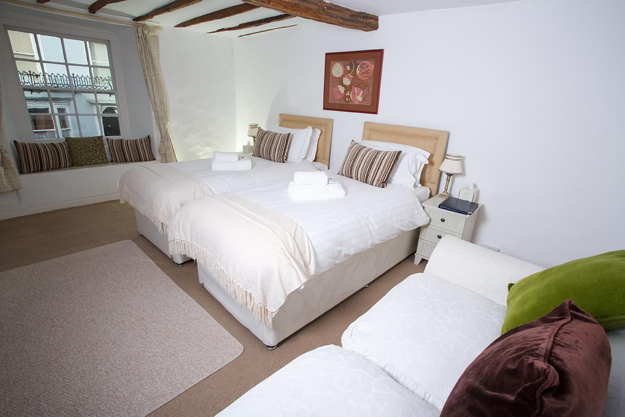 Bed and Breakfast Ashburton Court 79 Экстерьер фото
